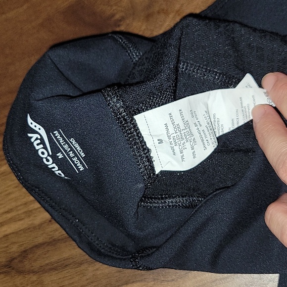 Saucony leggings for running or biking. - Picture 7 of 7